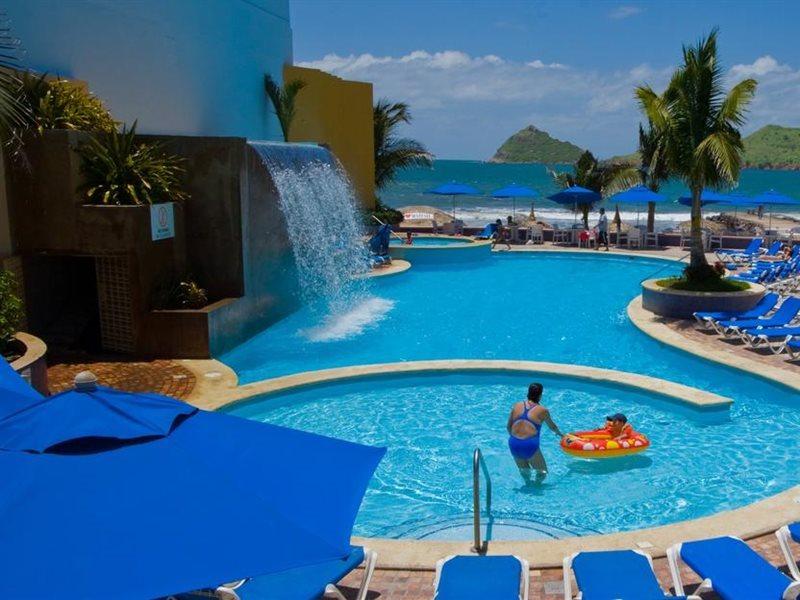 Las Flores Beach Resort Mazatlan Exterior photo