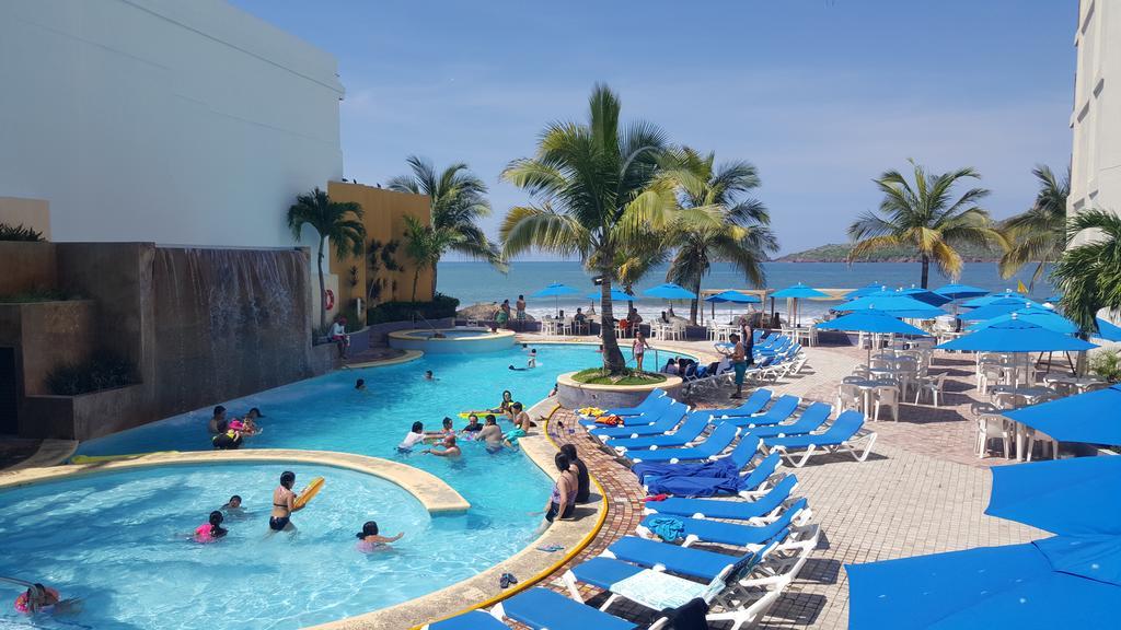 Las Flores Beach Resort Mazatlan Exterior photo