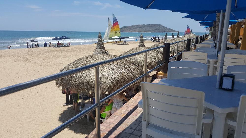 Las Flores Beach Resort Mazatlan Exterior photo