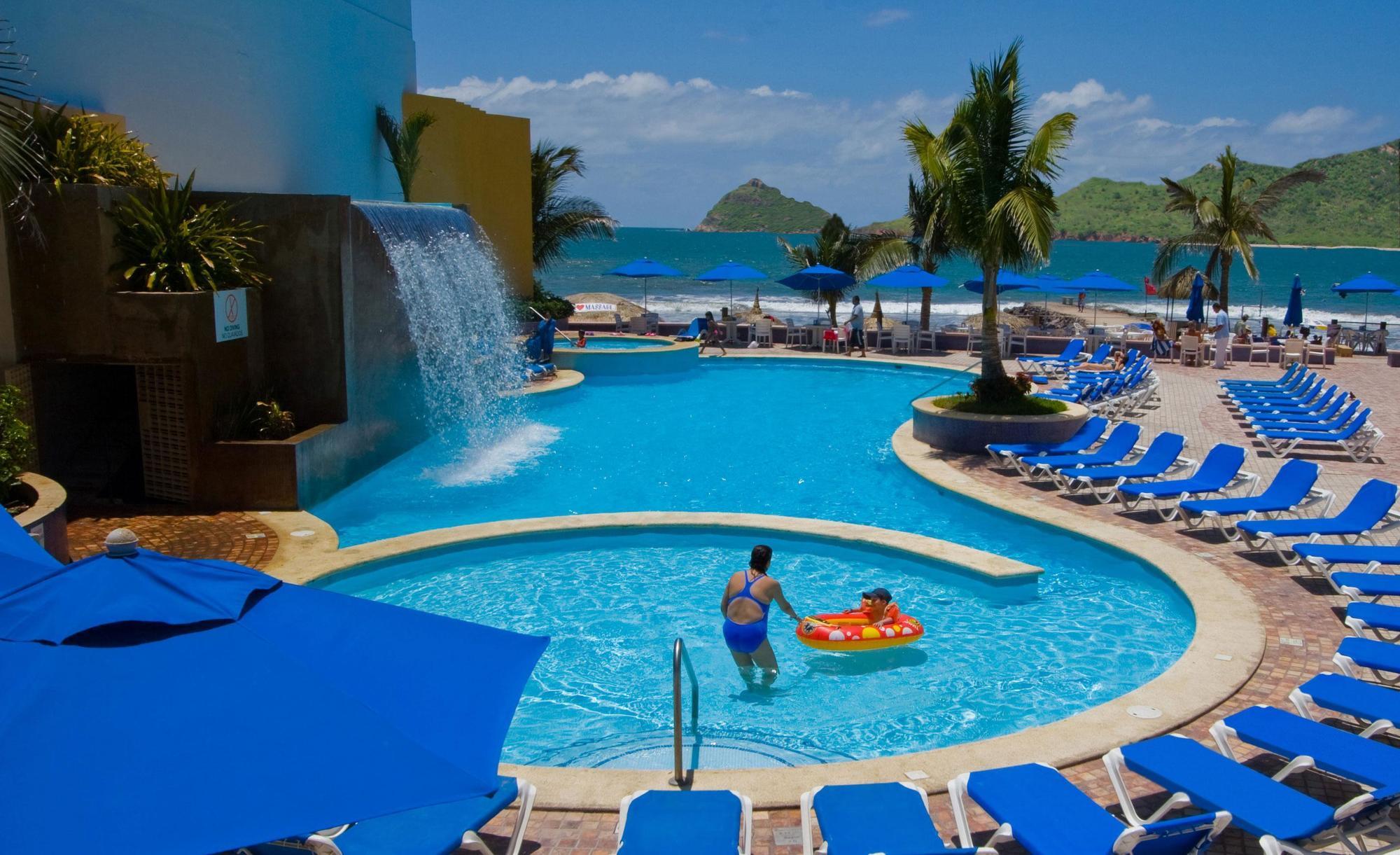 Las Flores Beach Resort Mazatlan Exterior photo