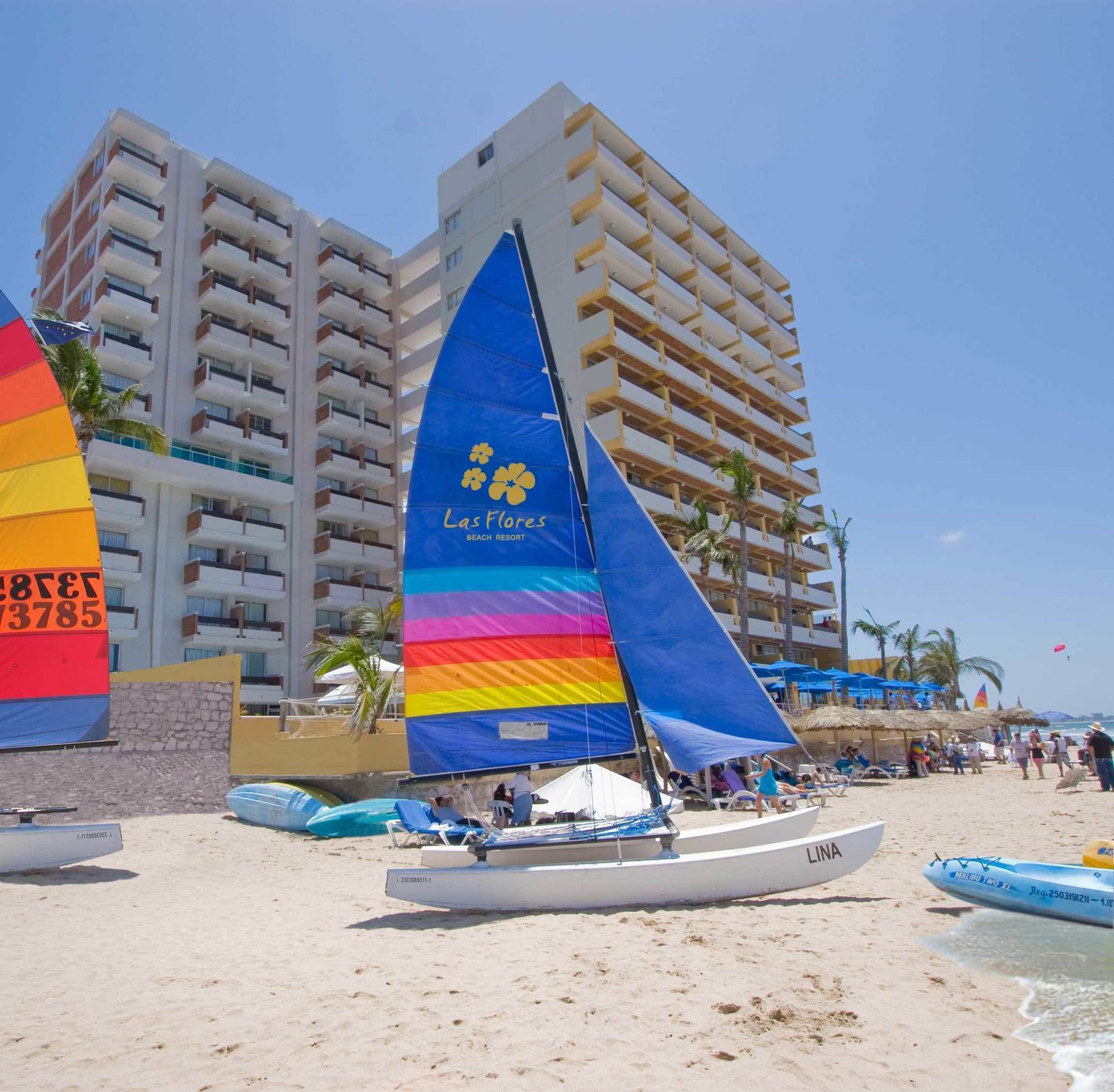 Las Flores Beach Resort Mazatlan Exterior photo